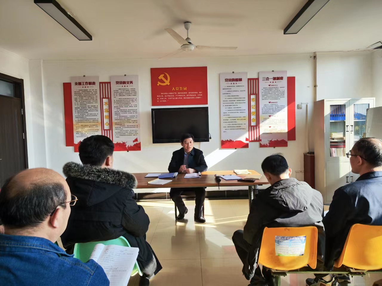 1704855634702917.jpg 1704855634702917.jpg