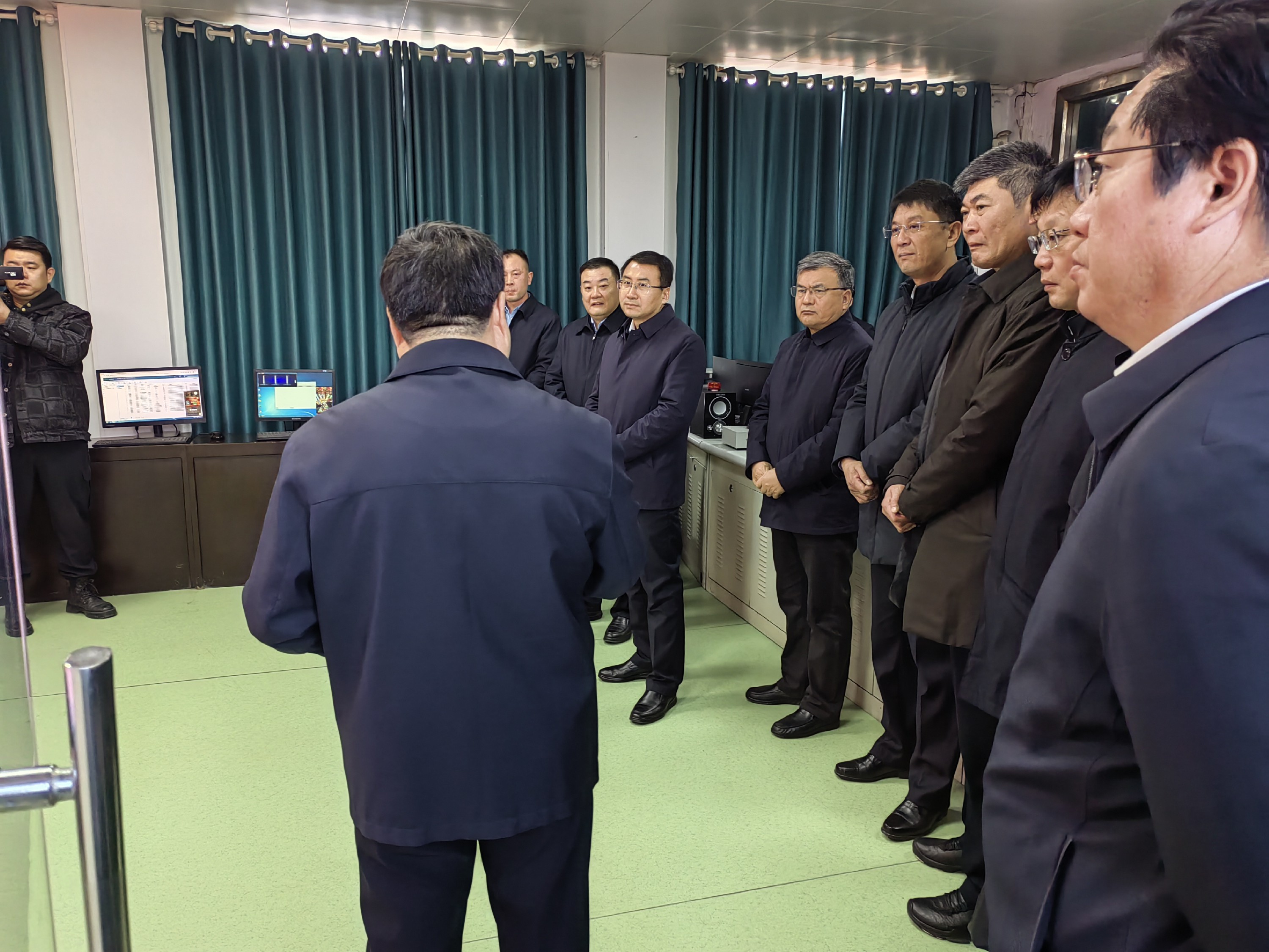 1734487979148602.jpg 1734487979148602.jpg