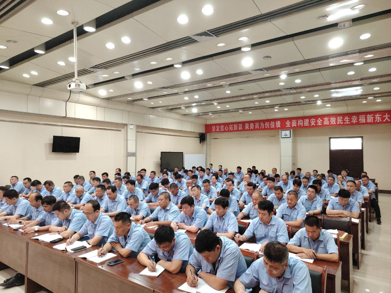 1754712859180413.jpg 1754712859180413.jpg