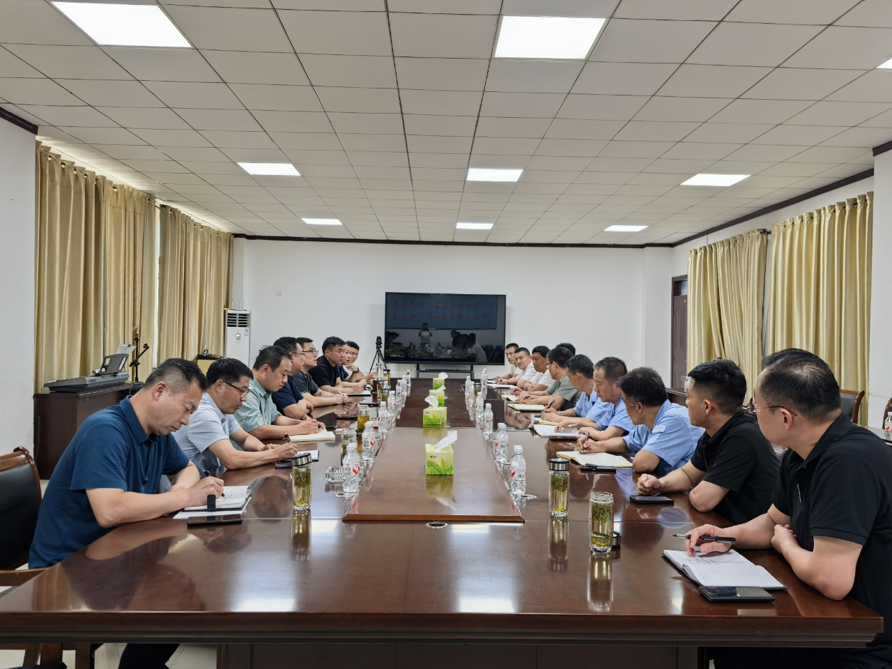 1754896733260856.jpg 1754896733260856.jpg